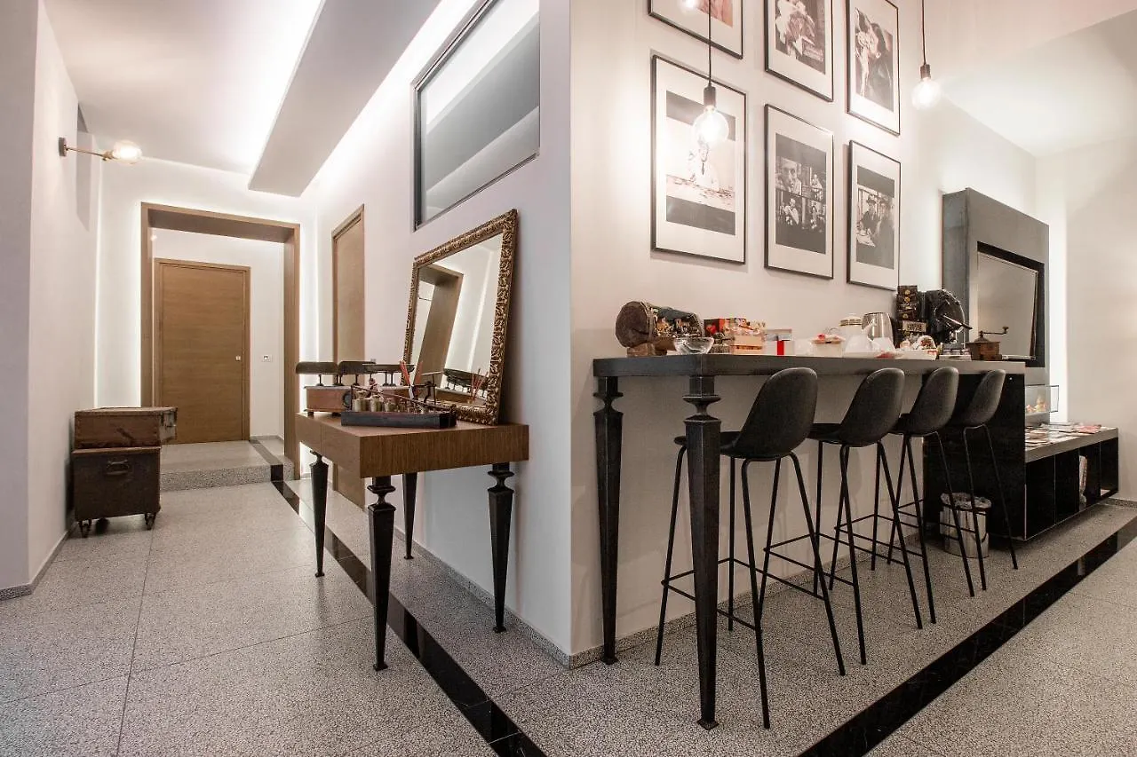 Annunziata Guesthouse, Centro Storico Naples Bed & Breakfast